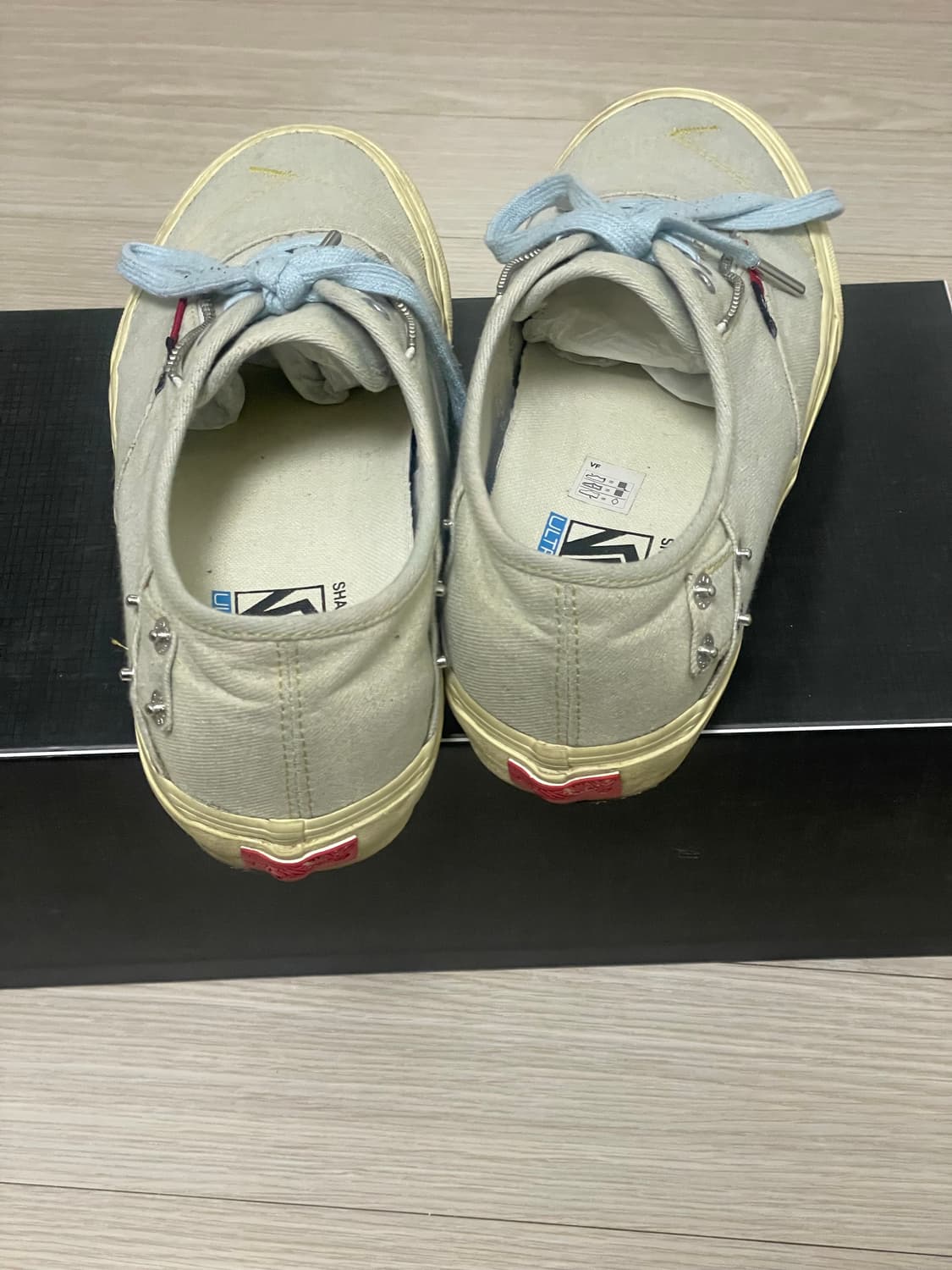 반스 x SHANE GONZALES 운동화 상품이미지4