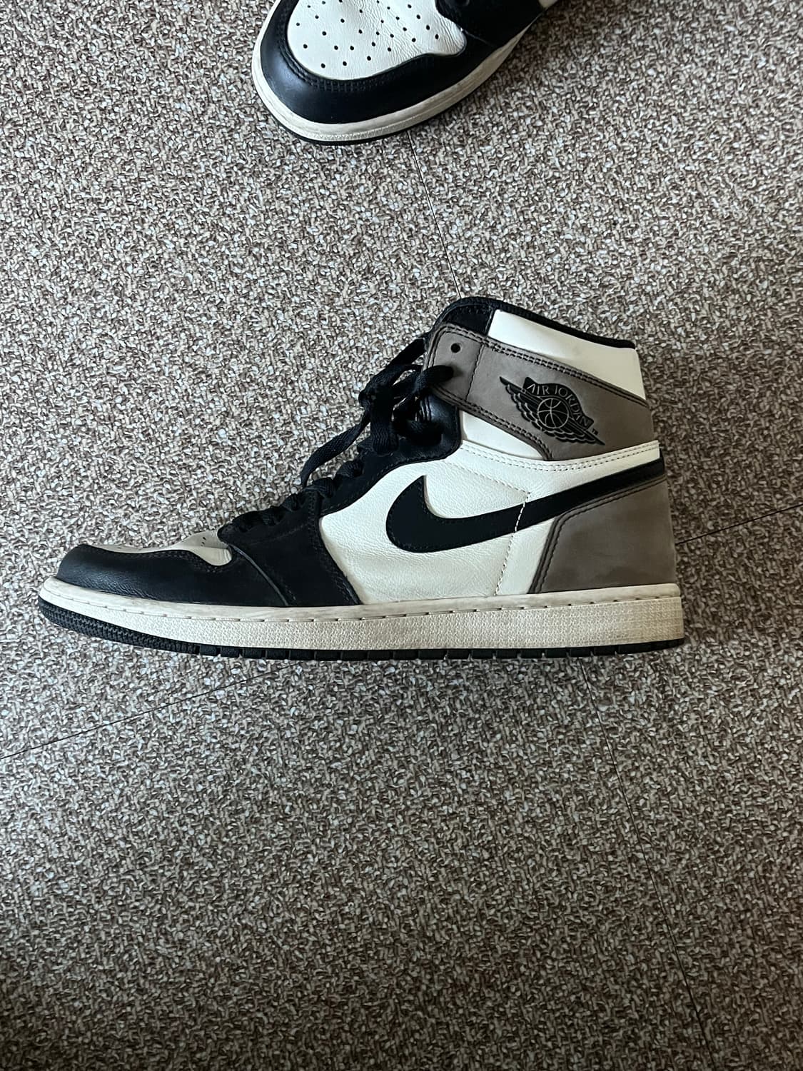 [ 급처] 조던 1 모카 280 상품이미지1