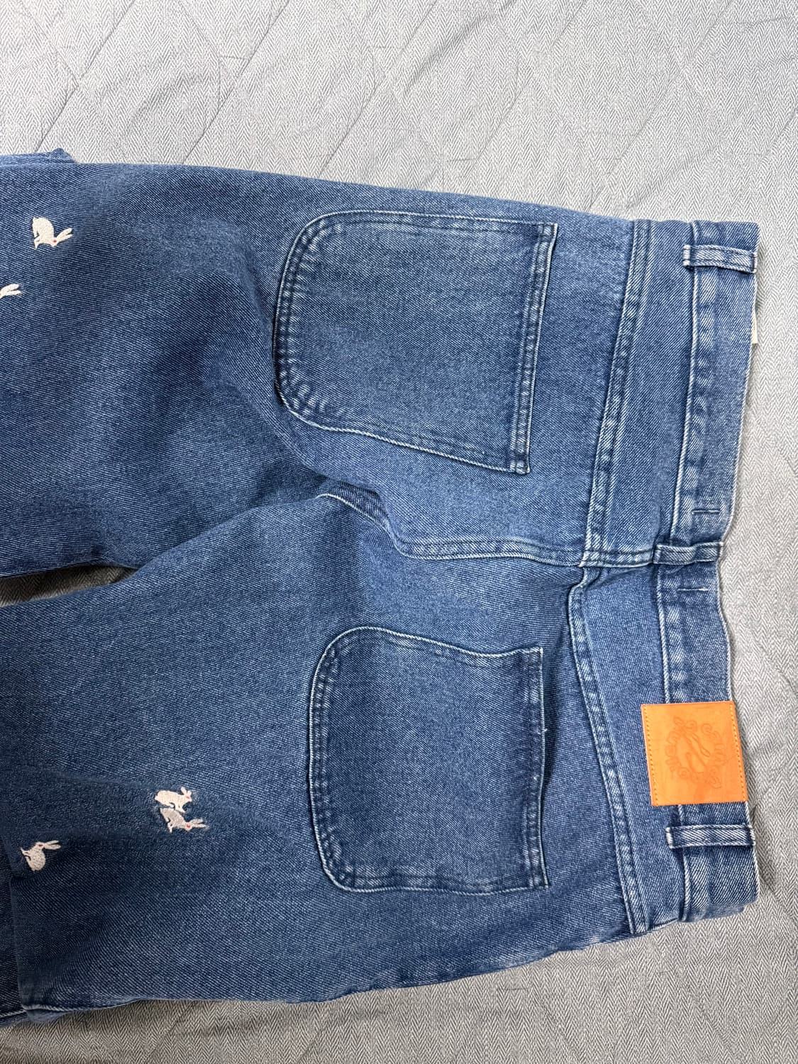 까르네볼란테 A MILLIONHARE DENIM (WASHED BLUE) 상품이미지6