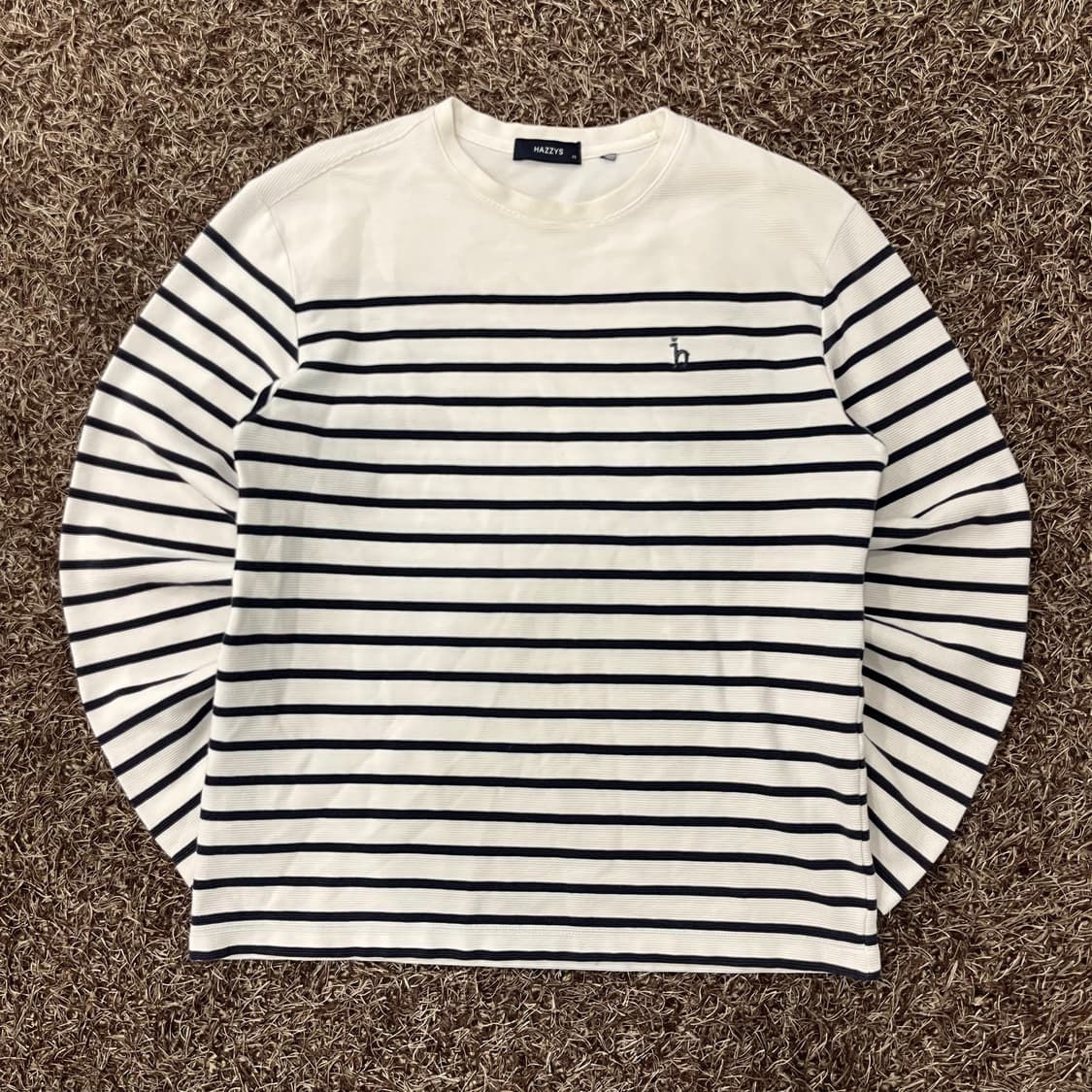 95 헤지스 스트라이프 긴팔 티셔츠 상품이미지1