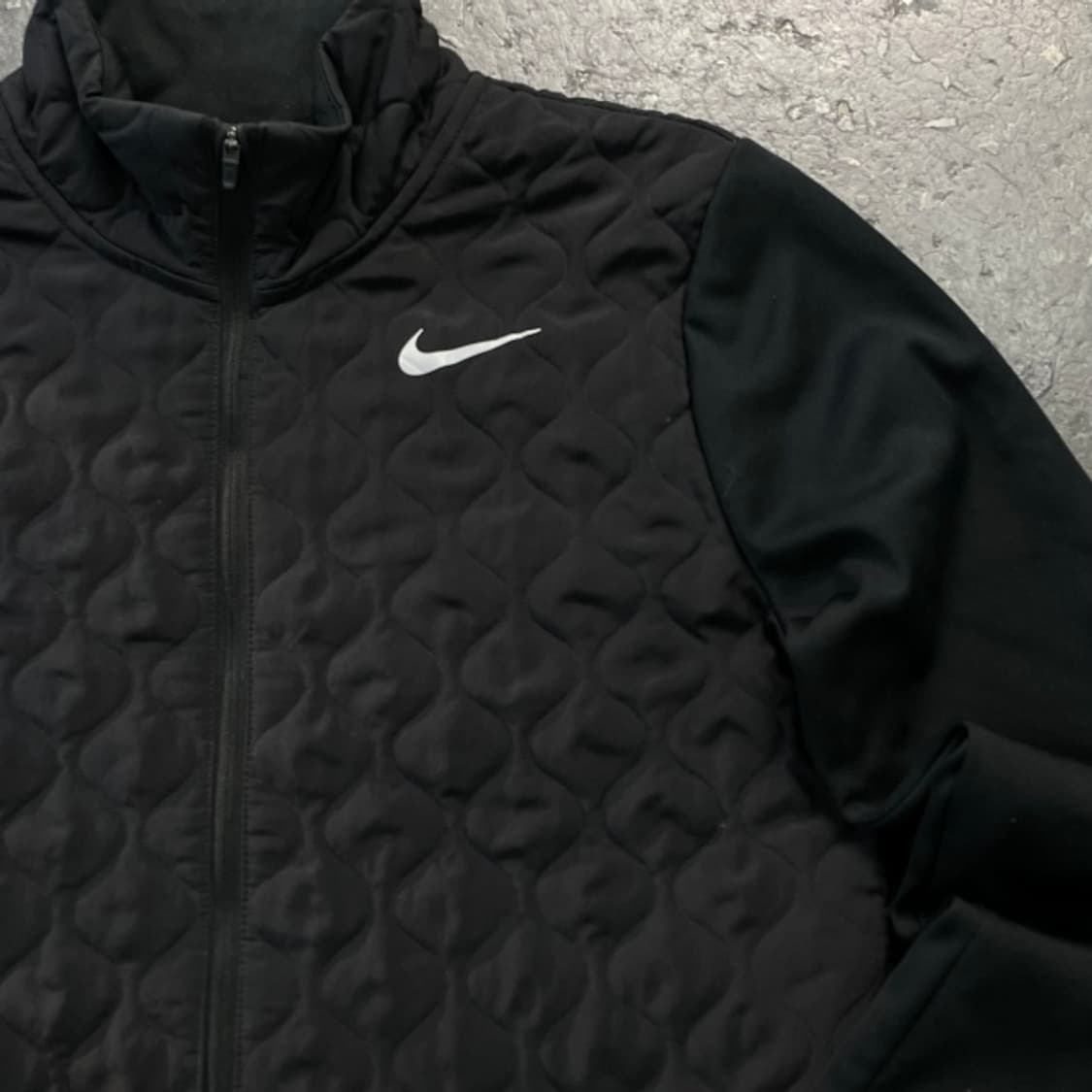 90 나이키 런닝 에어로레이어 자켓 (손목 빛반사) 상품이미지2