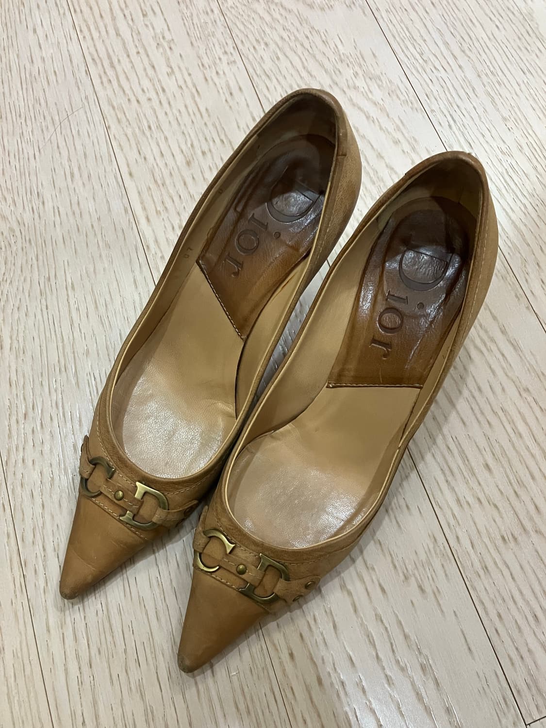 디올 힐 상품이미지1