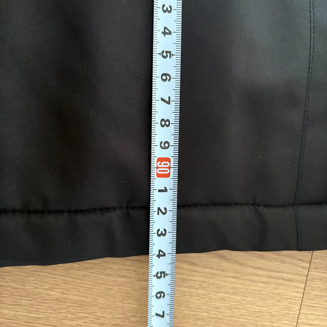 디아도라 블랙/레드 벤치 코트 90~95 상품이미지9