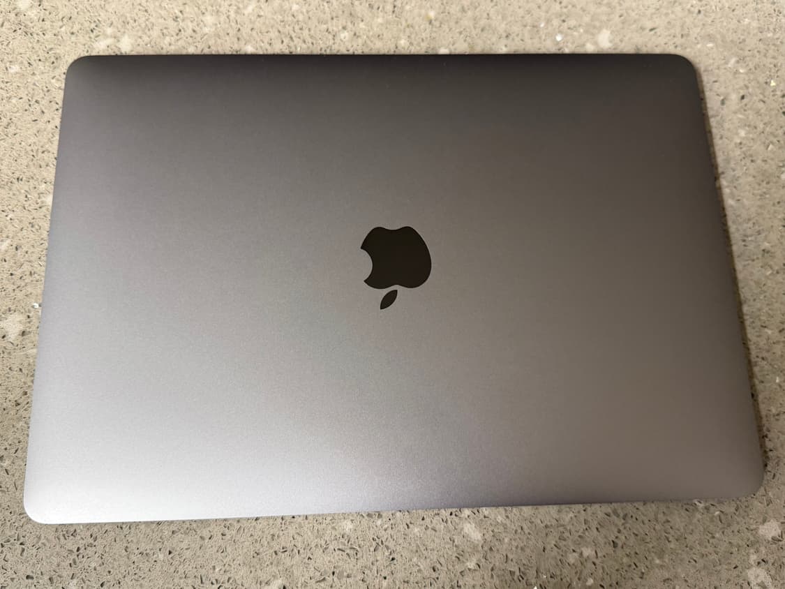 2020맥북프로 13인치 스페이스그레이 상품이미지1