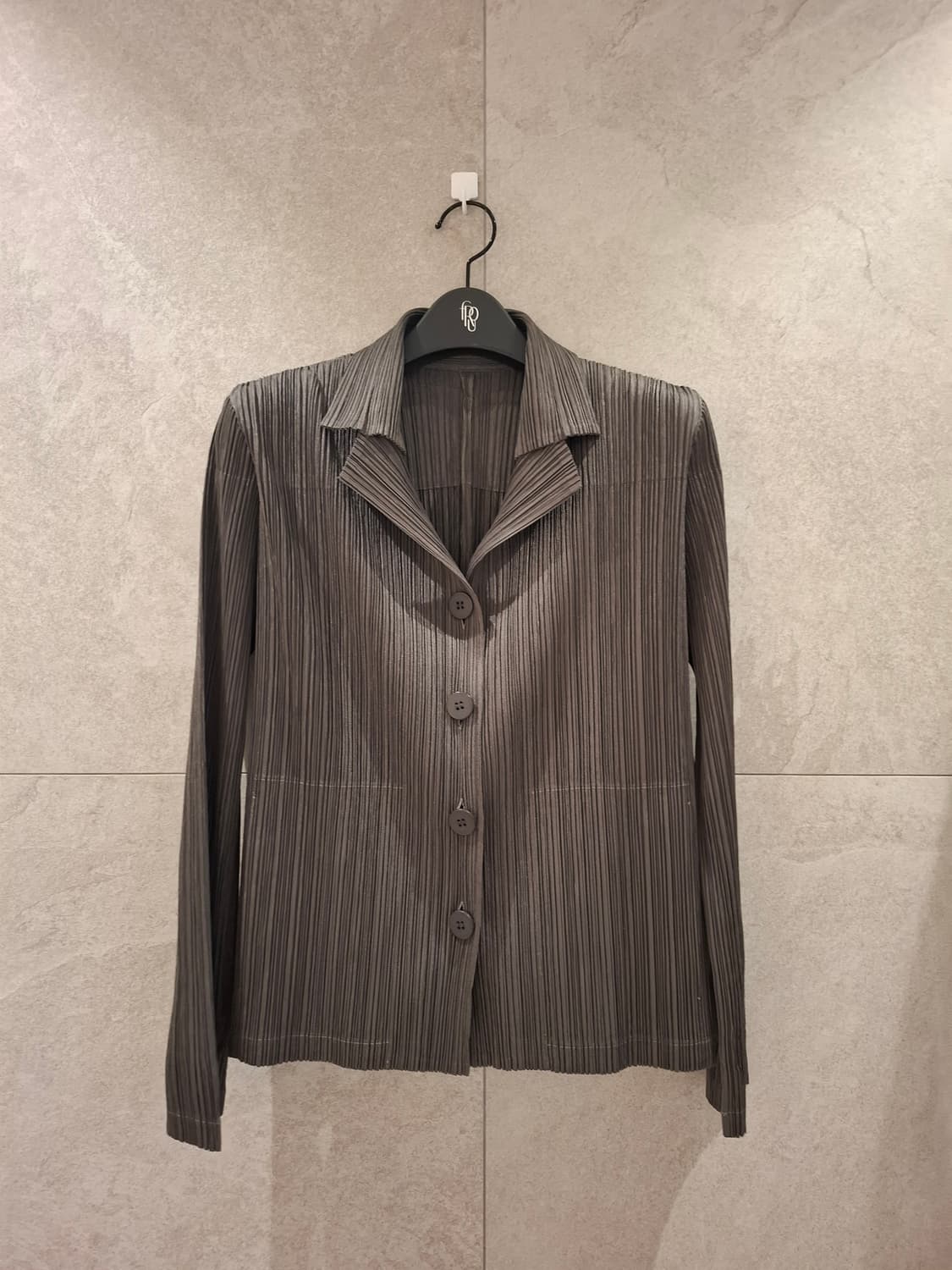 새상품급. 플리츠플리즈 그레이 베이직 자켓3 이세이미야케 상품이미지3