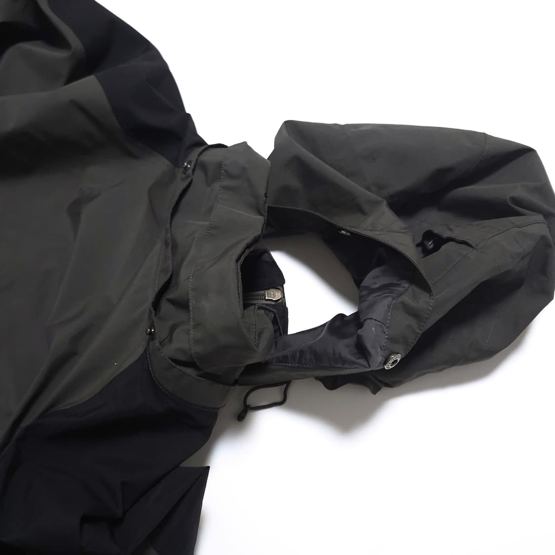 노스페이스 고프코어 고어텍스 바람막이 자켓 차콜블랙 상품이미지7