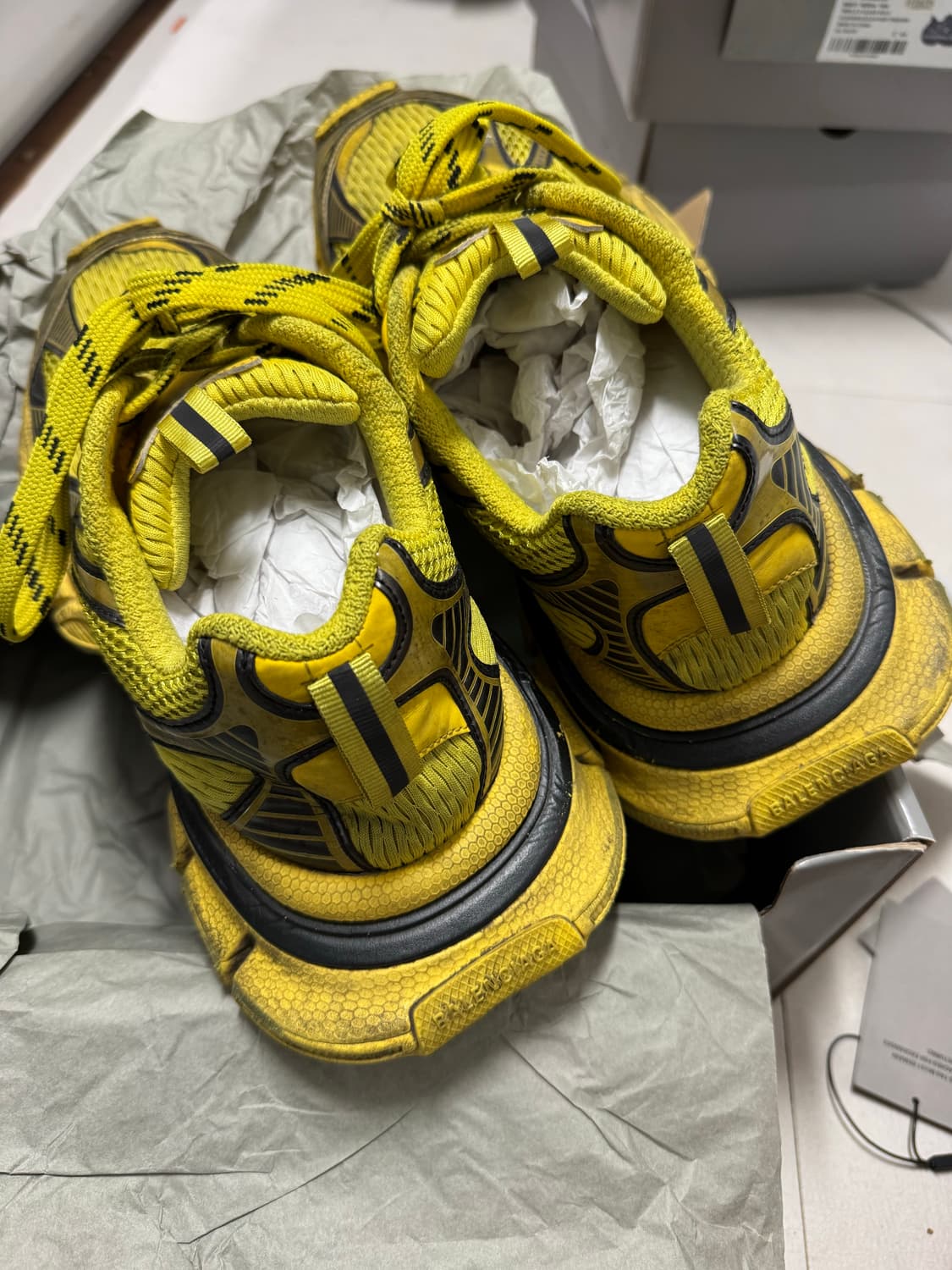 발렌시아가 3xl 옐로우 44 상품이미지4