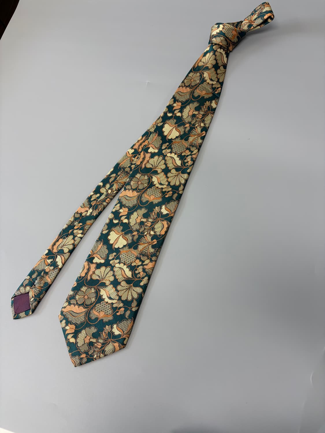 Yves Saint Laurent 넥타이 상품이미지1