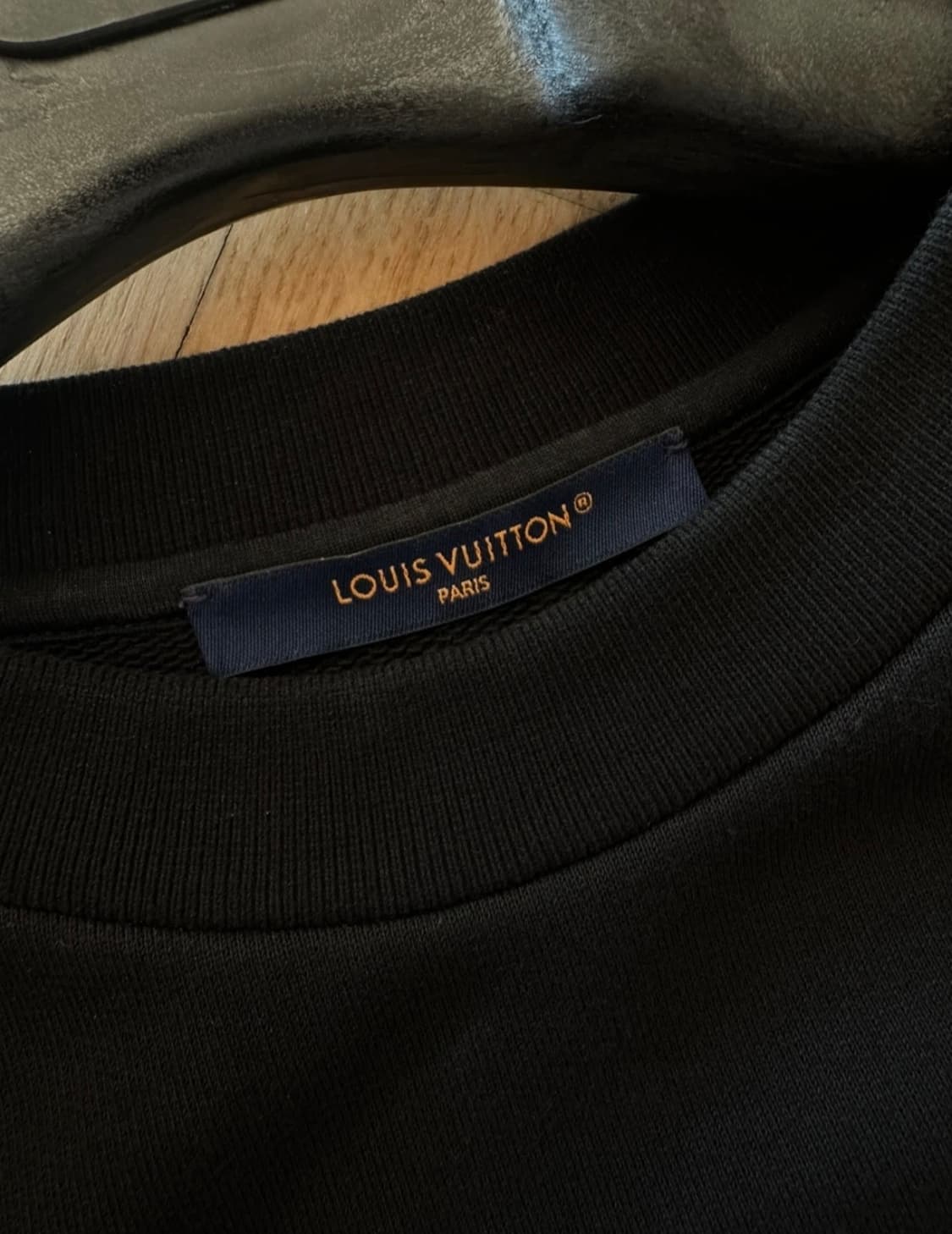 LV루이비통 엠벨리쉬드맨투맨M 상품이미지5