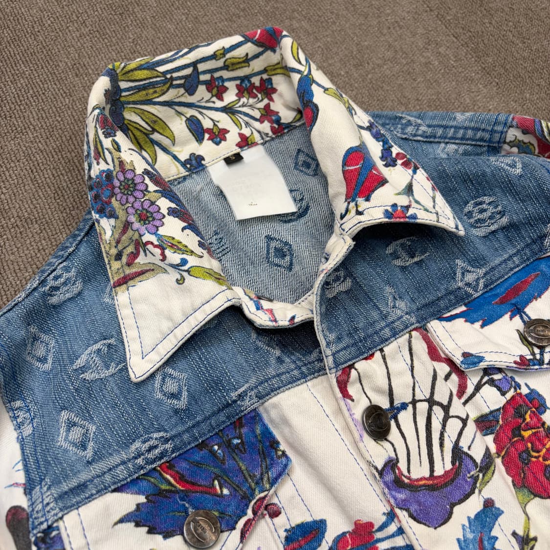 Just Cavalli 저스트 카발리 우먼스 플로럴 데님 트러커 자켓 s 상품이미지2