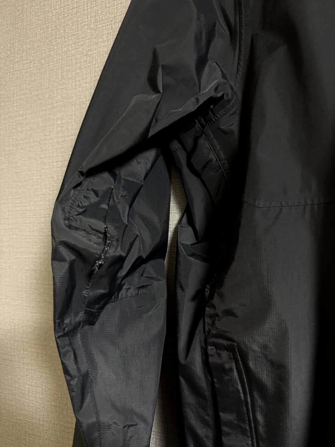 파타고니아(Patagonia) 토렌쉘 차콜 그레이 자켓 s 상품이미지4