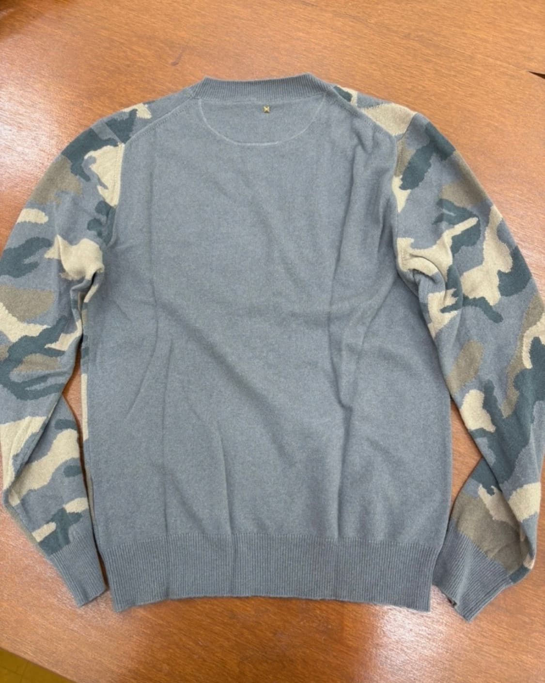 발렌티노 캐시미어 남성 카모 니트 베이지 상품이미지2