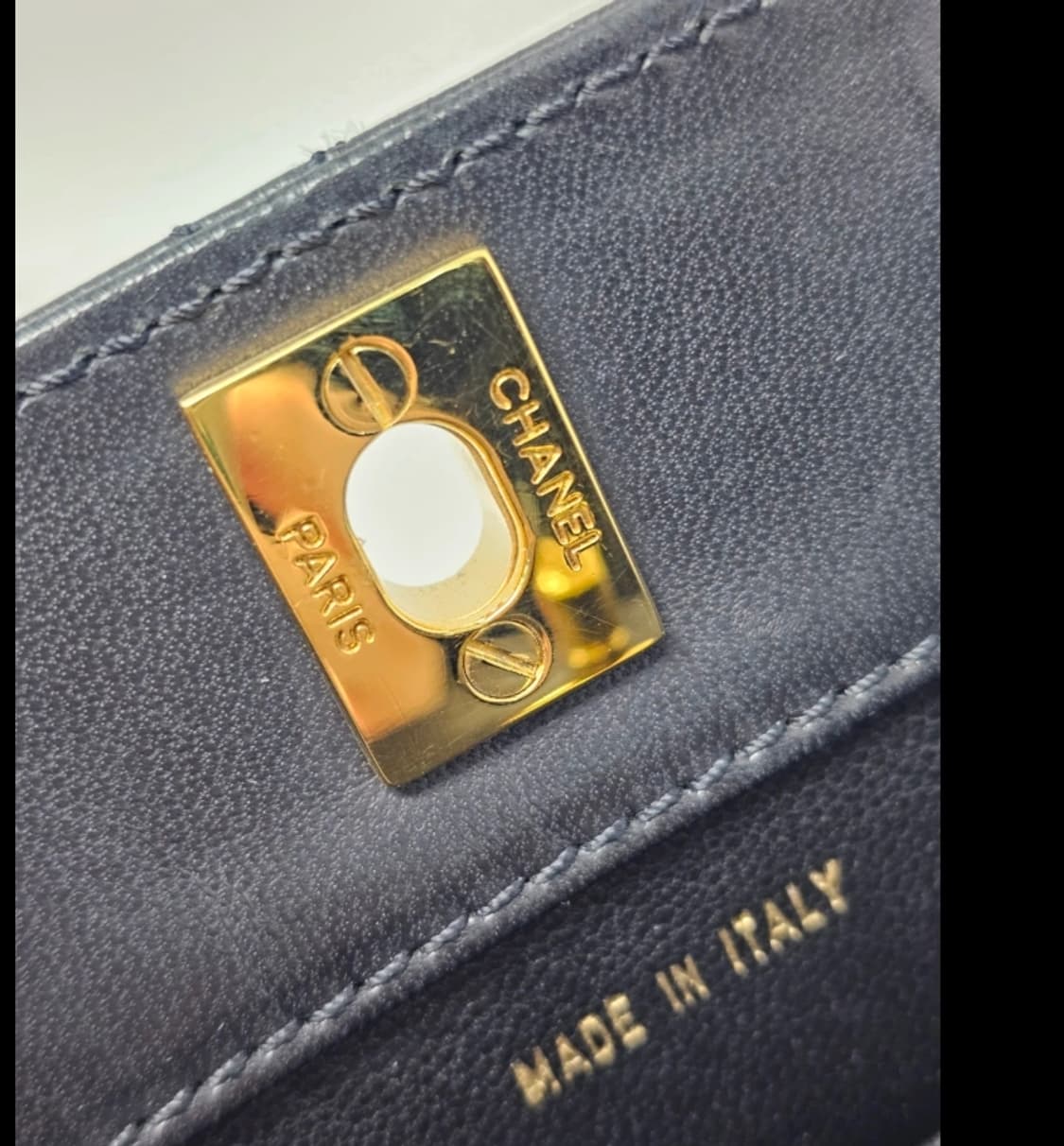 샤넬 퀼팅 숄더백 블랙 상품이미지9