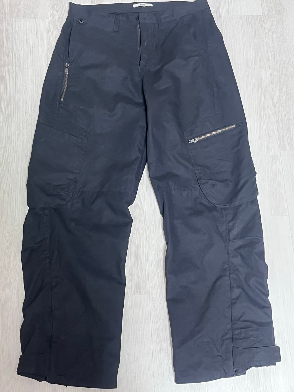 ETCE PANEL ENGINEERED CARGO PANTS 상품이미지4