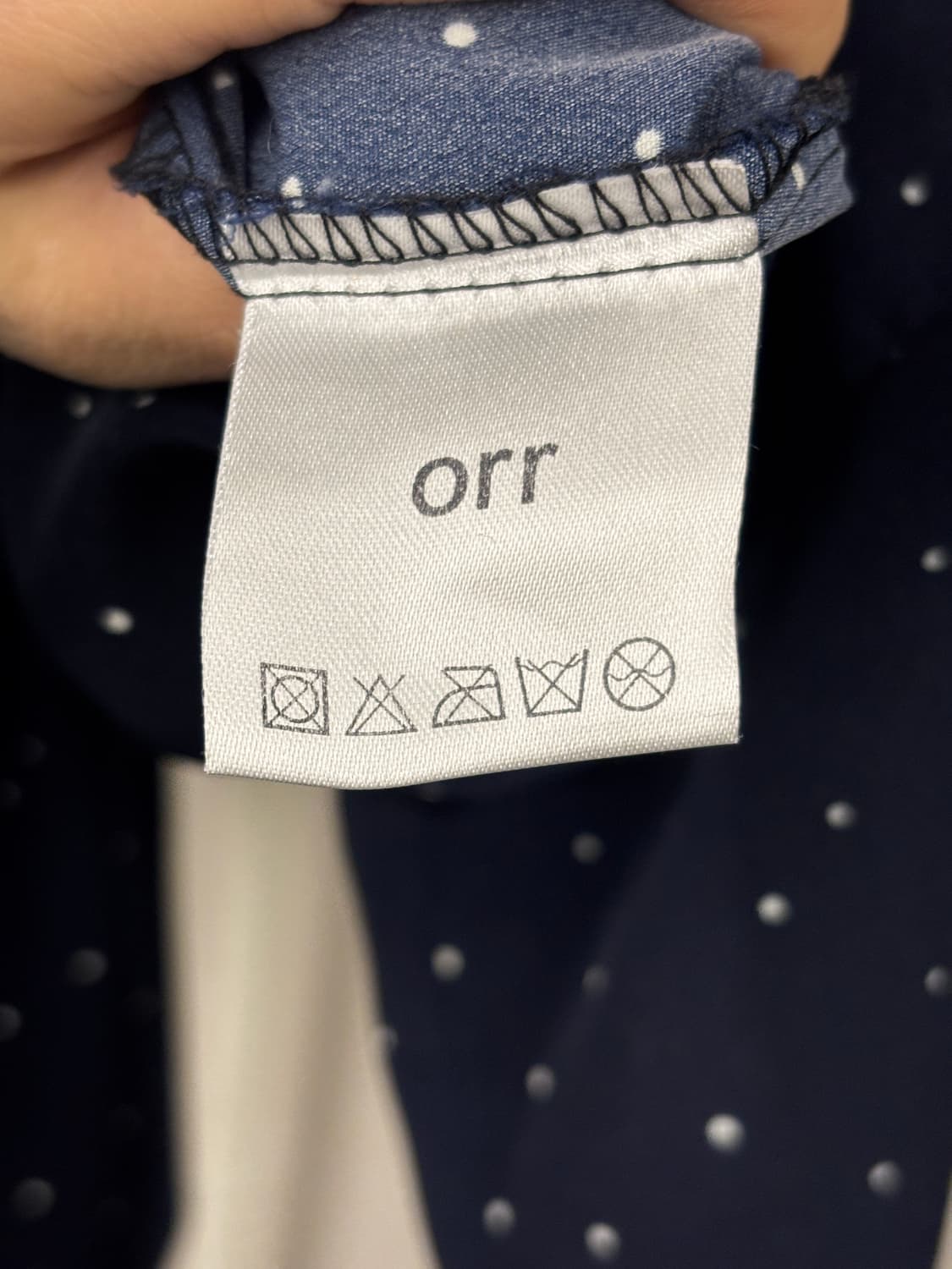 orr(오르) 도트 블라우스 네이비 OS 상품이미지5