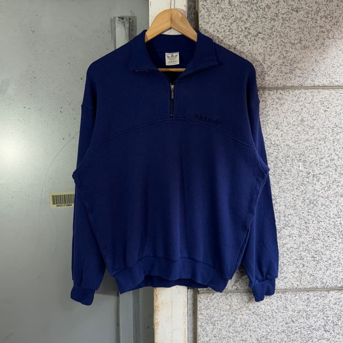 90s 아디다스 스펠 로고 코튼 반집업 니트 상품이미지2