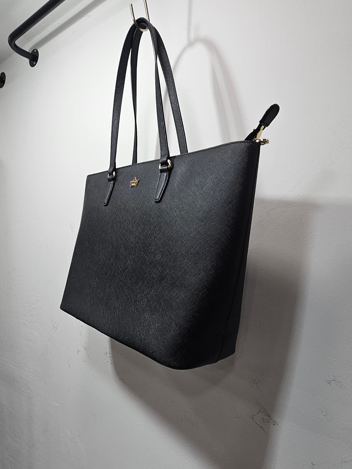 제이에스티나(J.ESTINA) 아이리스 베이직 쇼퍼백  상품이미지3