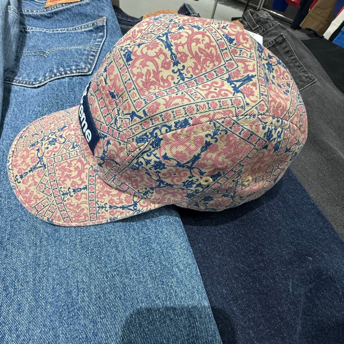 슈프림 패턴 캠프캡 상품이미지2