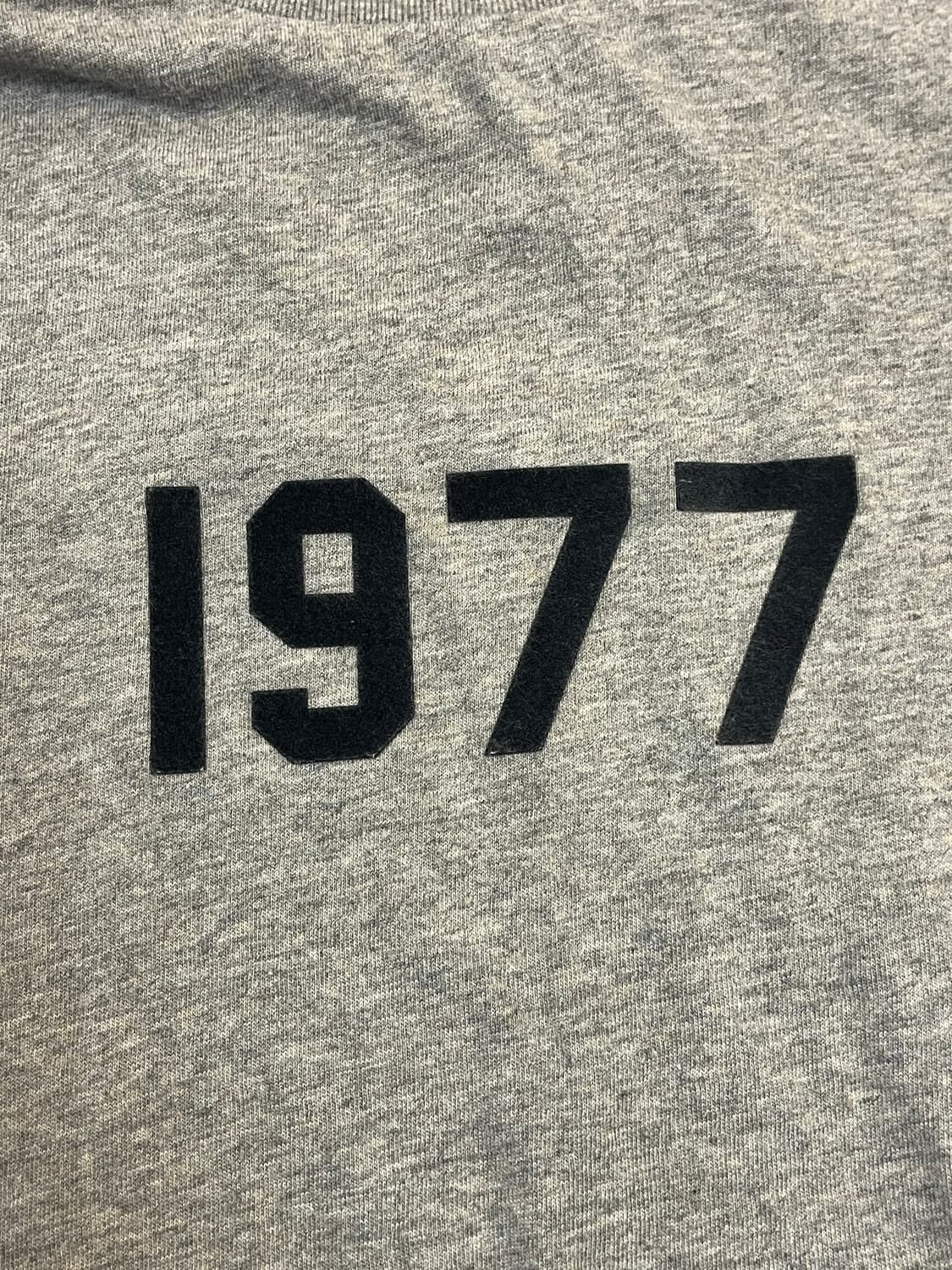 피어오브갓 에센셜 1977 반팔티 그레이 S #csz3227 상품이미지5