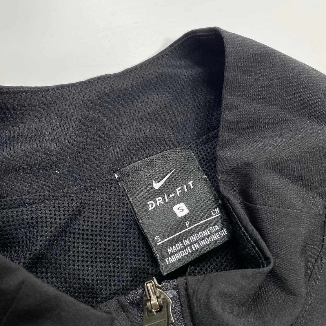 나이키 바람막이 S 상품이미지2