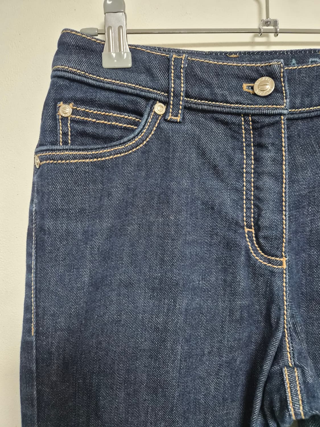 에스카다Escada 생지 데님 36사이즈 P-91 상품이미지3