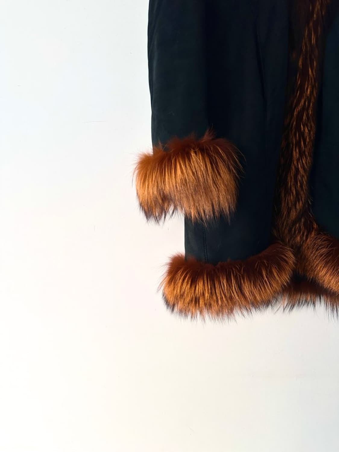 Dark fox fur mustang jacket / black 상품이미지3