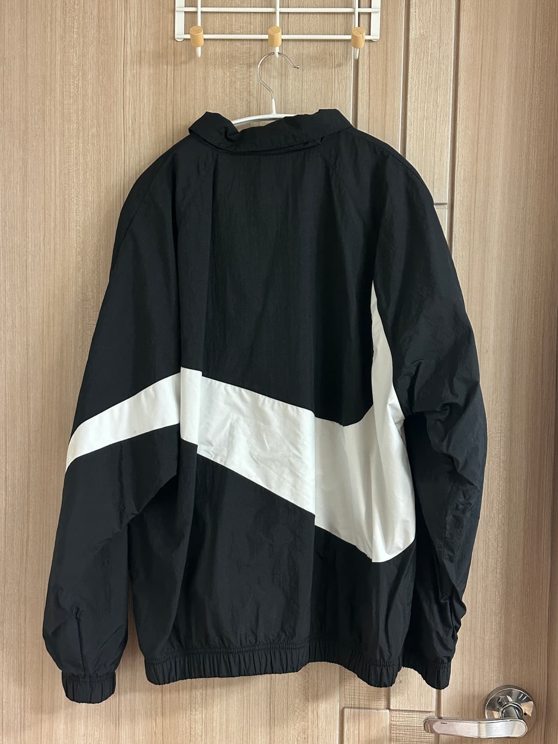 나이키 빅스우시 바람막이 L 상품이미지2