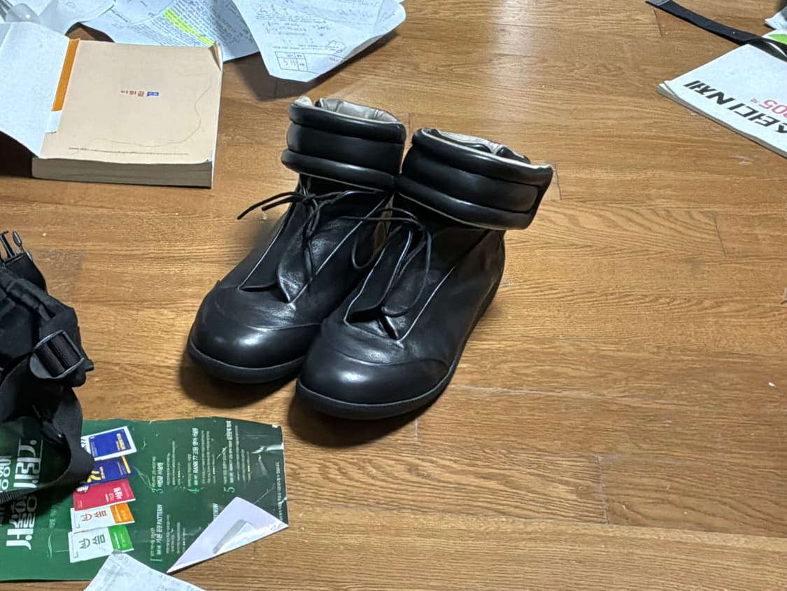 퓨처 팝니다 상품이미지1