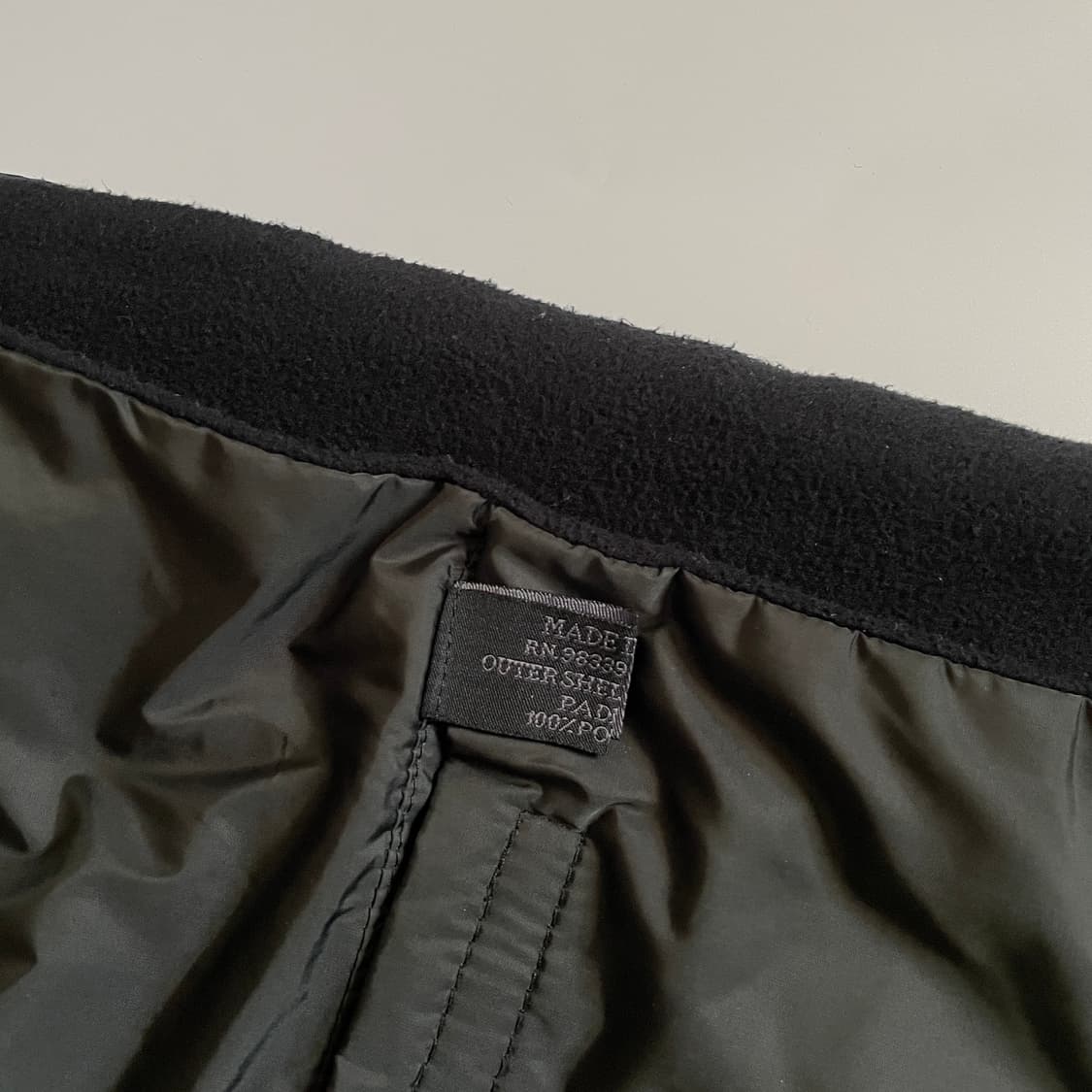 PRADA 프라다 스포츠 나일론 머플러 상품이미지3