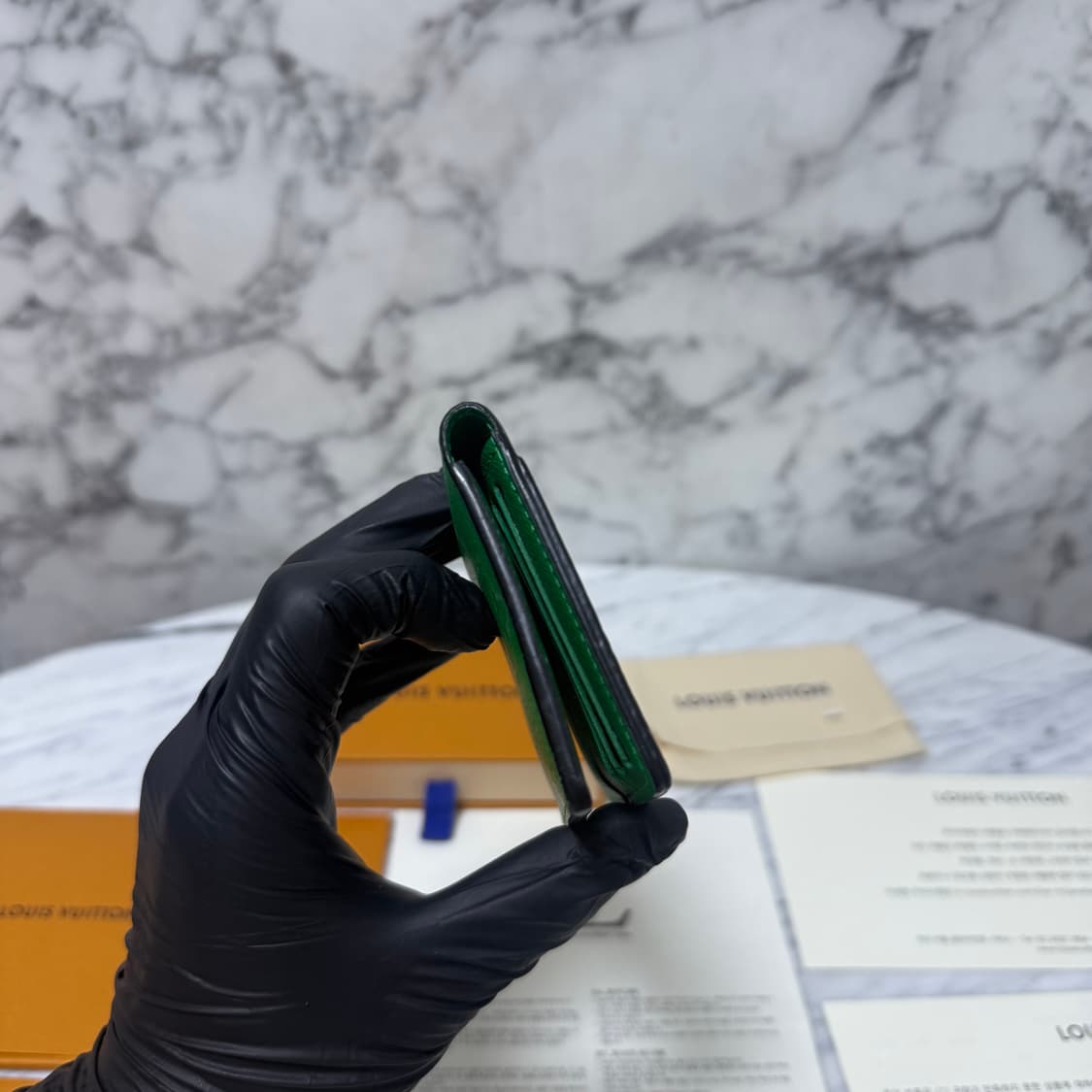 루이비통 이클립스 캑터스 오거나이저 카드지갑
 상품이미지4