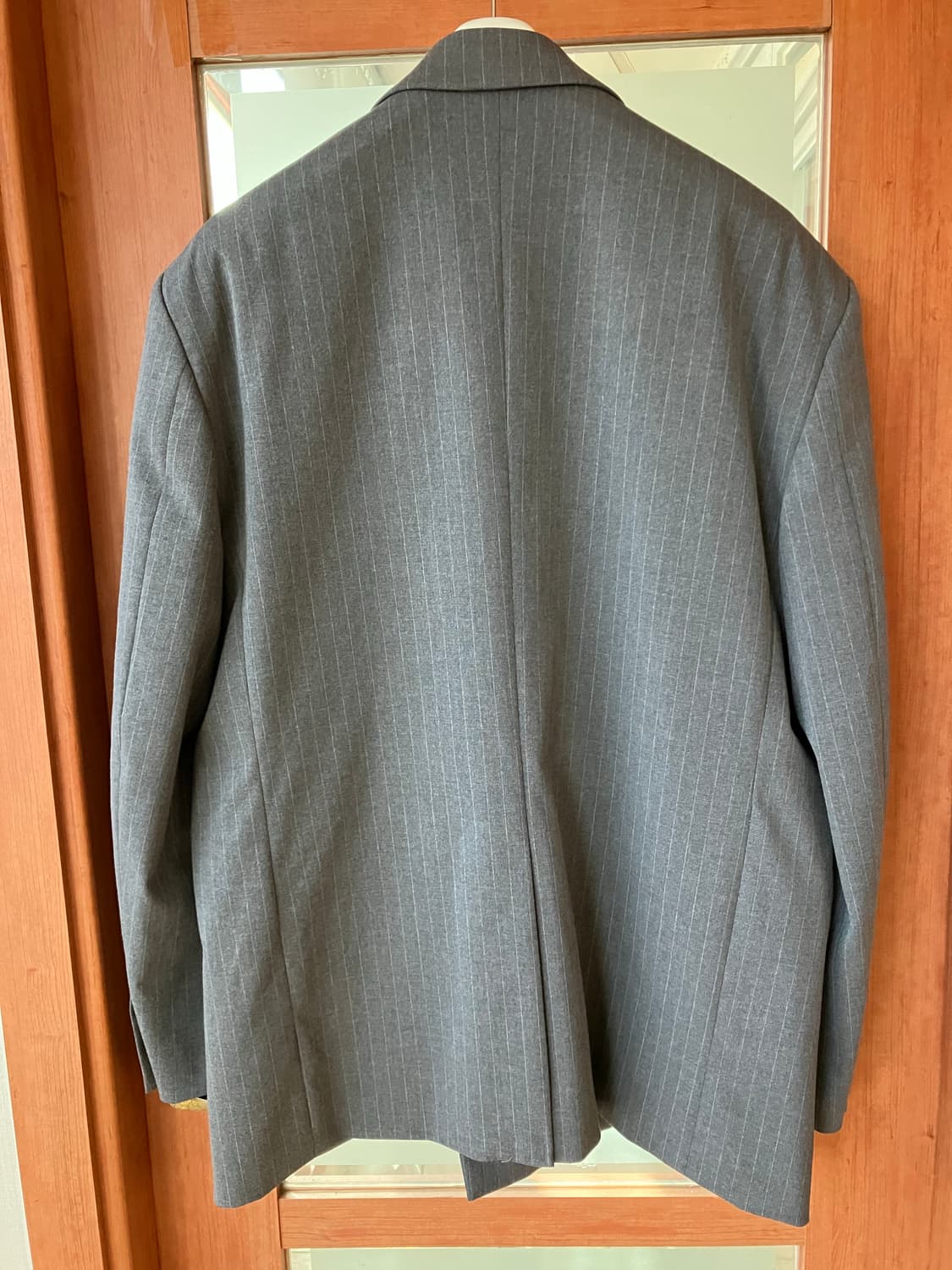 TNGT 핀스트라이프 더블 블레이저 105(새상품급) 상품이미지4