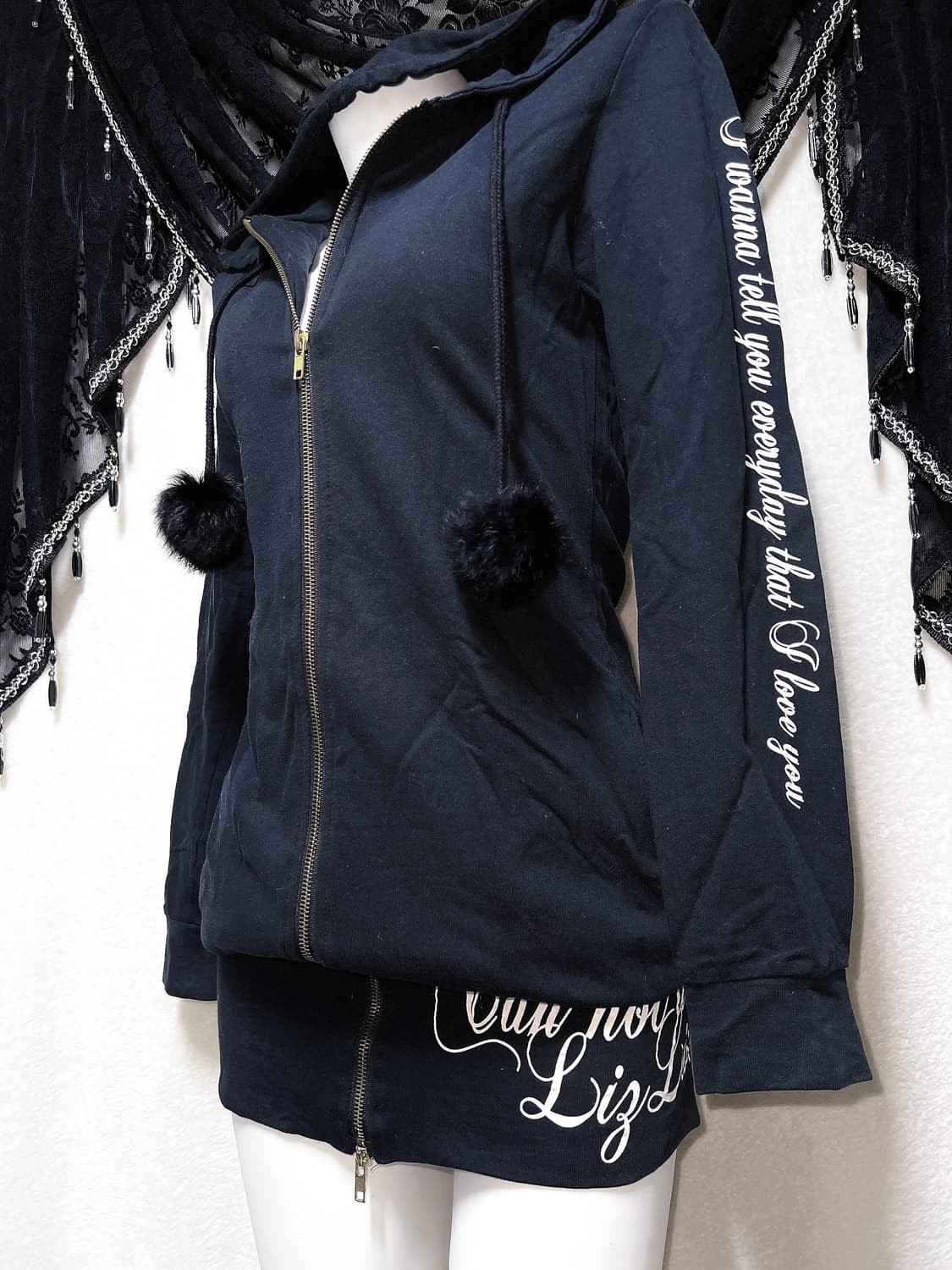 리즈리사돌 오네갸루 고스펑크 레터링 후드집업 폼폼 원피스 y2k 키치 상품이미지3