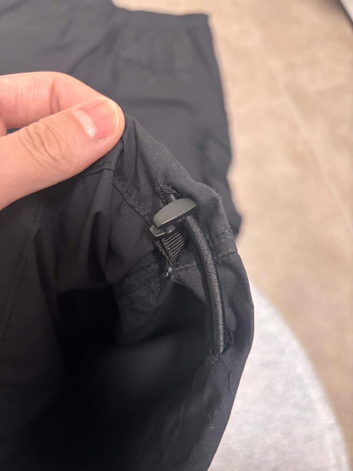 새상품급 21 S/S 스톤아일랜드 카고 탄창팬츠 32 블랙 상품이미지3