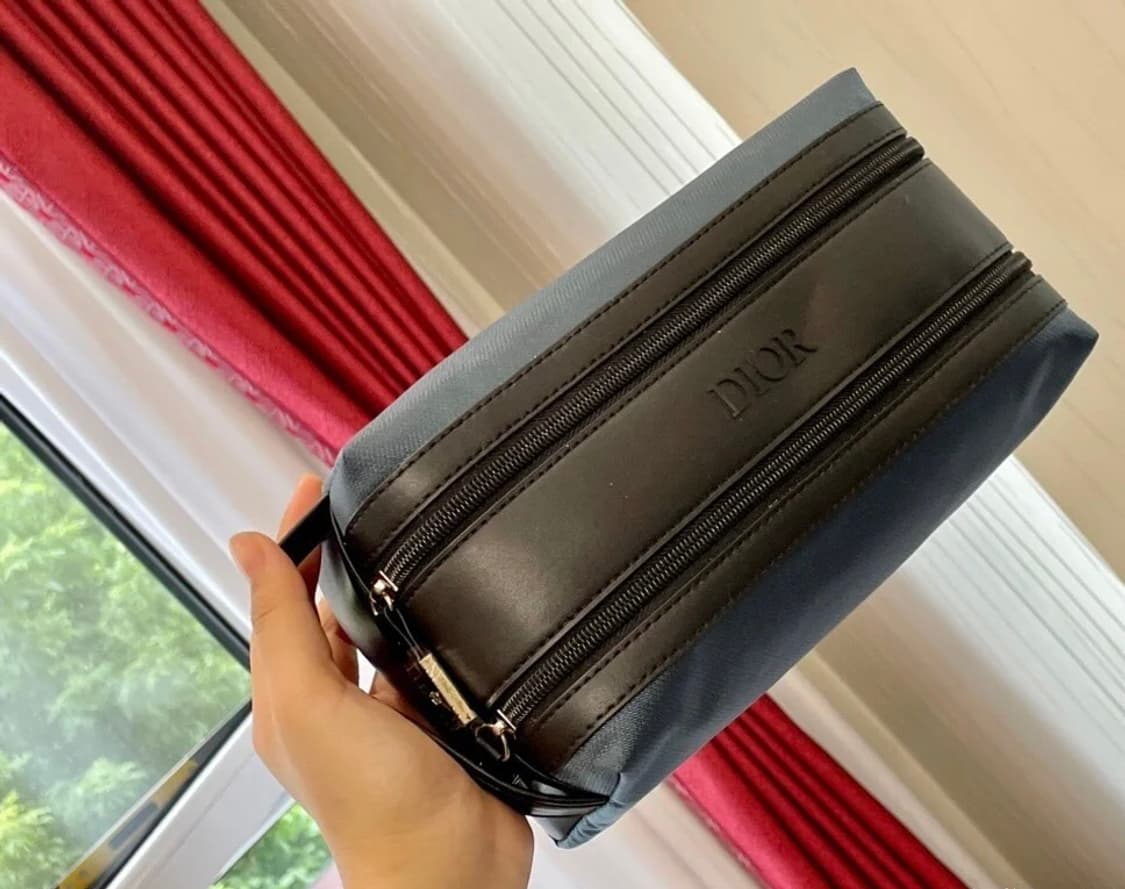 디올 뷰티 노벨티 골프 파우치 네이비 상품이미지1