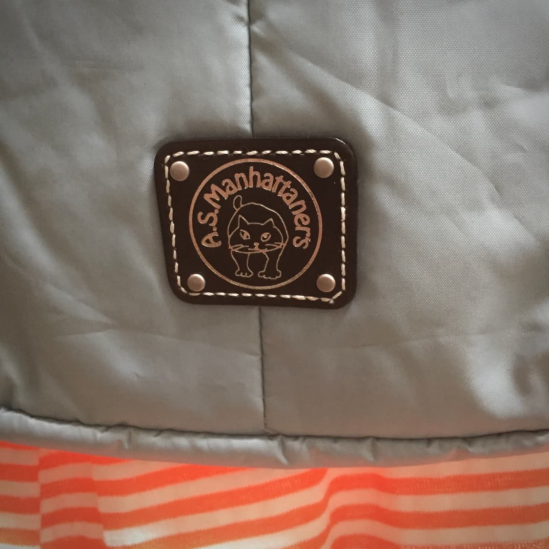 Mint cat detail padded cross bag 상품이미지3