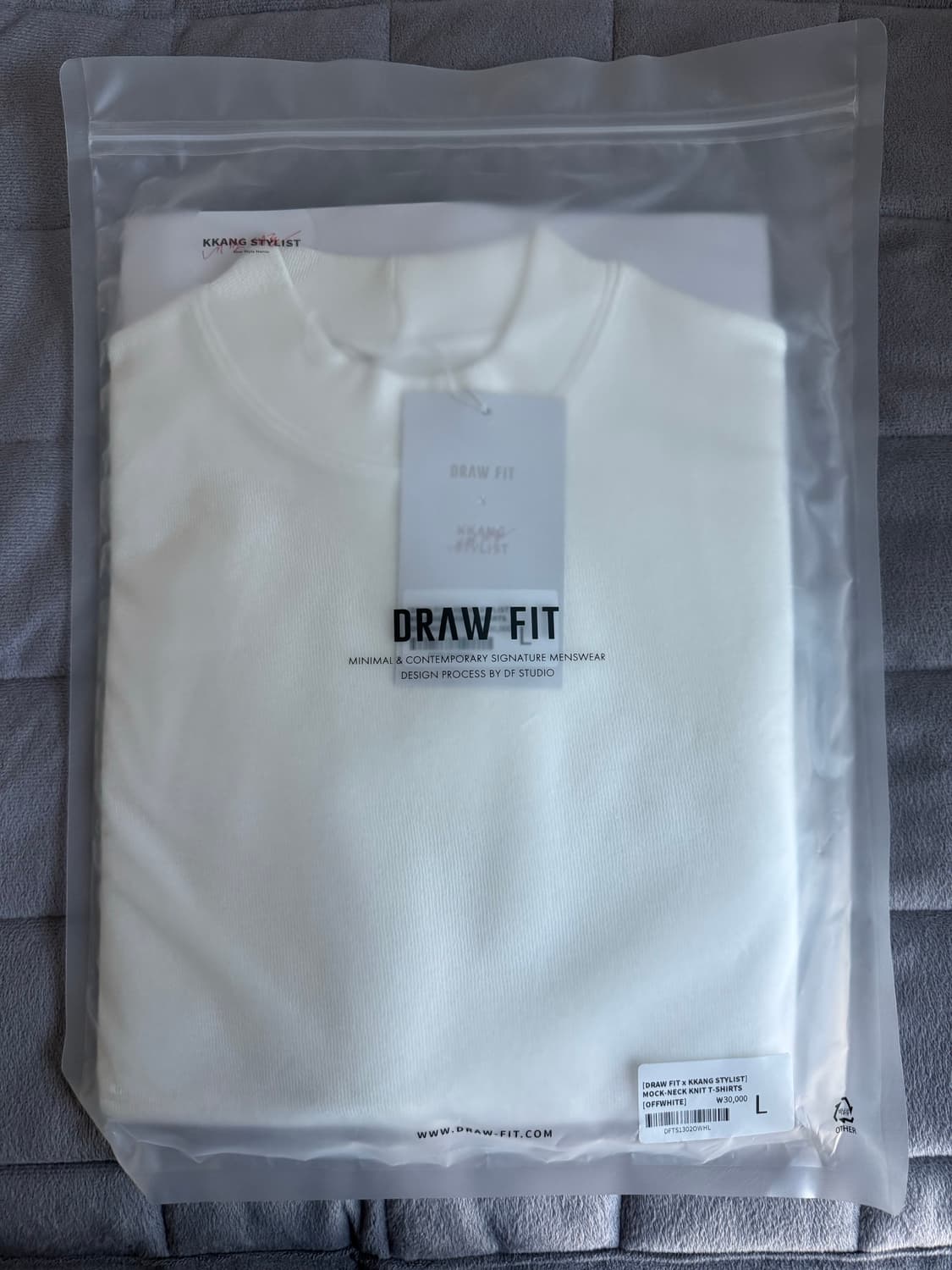 [서강준 착용] 드로우핏 모크넥 티셔츠 오프화이트 L 상품이미지1