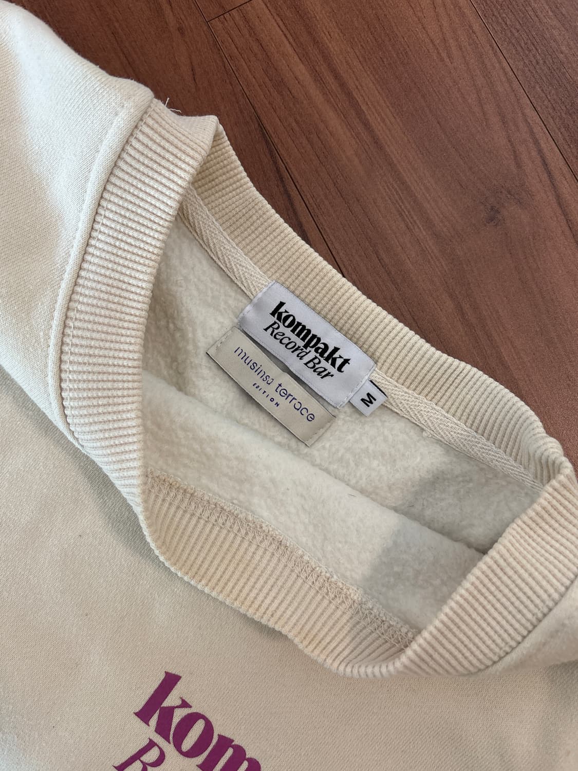 [Kompakt Record Bar] 기모 스웻셔츠 상품이미지3