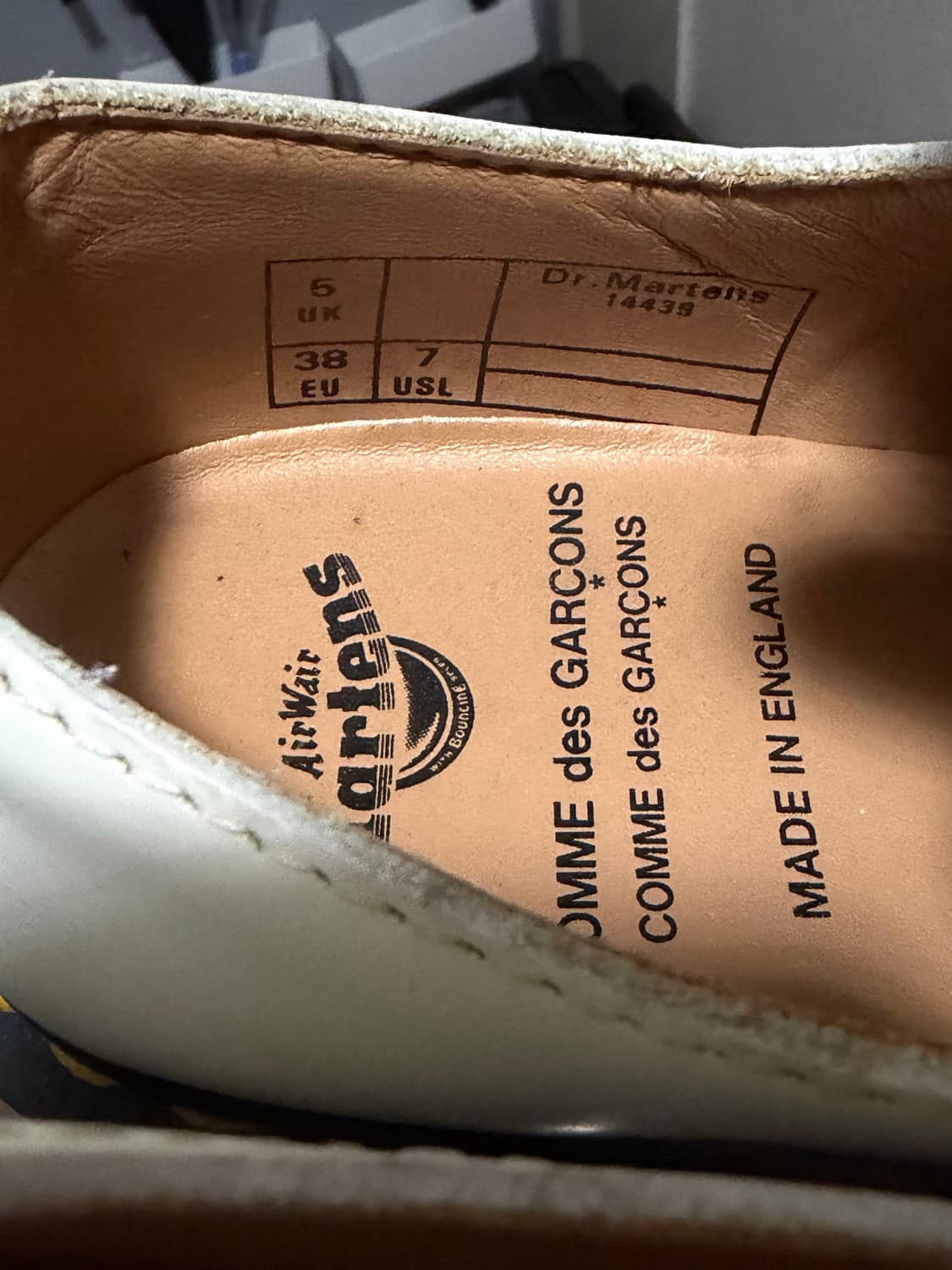 꼼데가르송x닥터마틴 1461 더비슈즈 상품이미지4