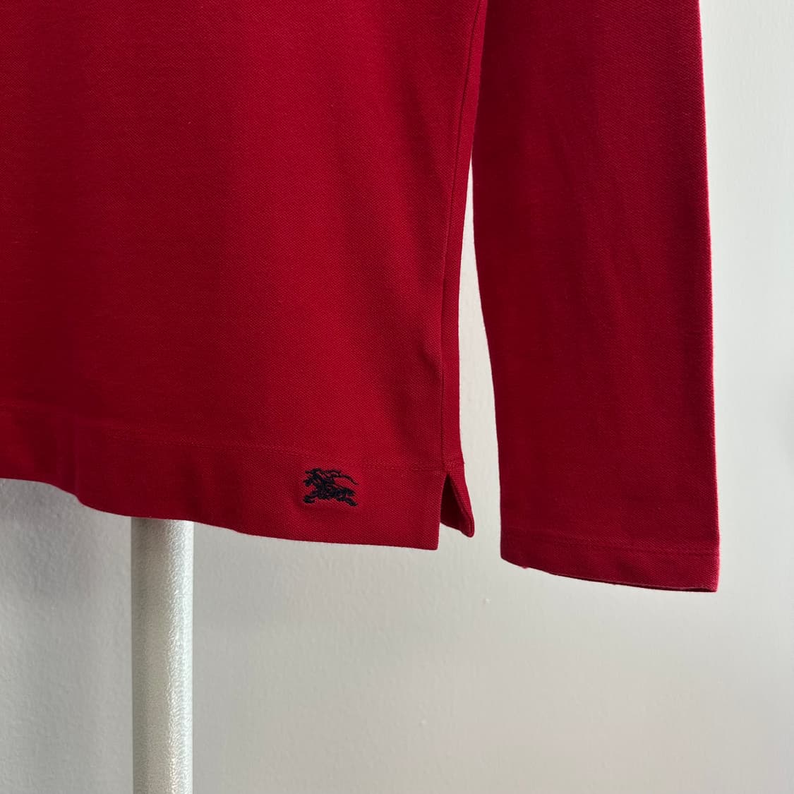 버버리 체크 로고 디자인 카라티 상품이미지7