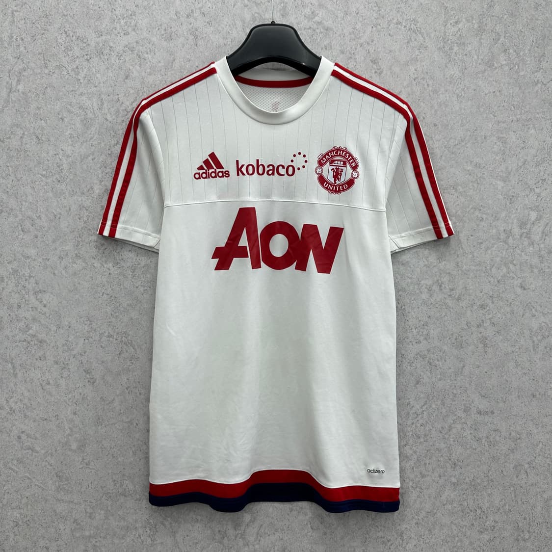 100 맨체스터 유나이티드 15-16 트레이닝 반팔 유니폼 상품이미지1