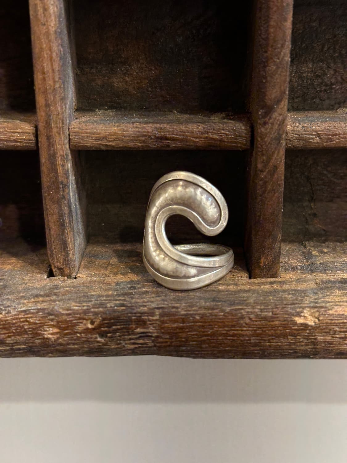 Sculpted Flow Karensilver Ring 상품이미지6