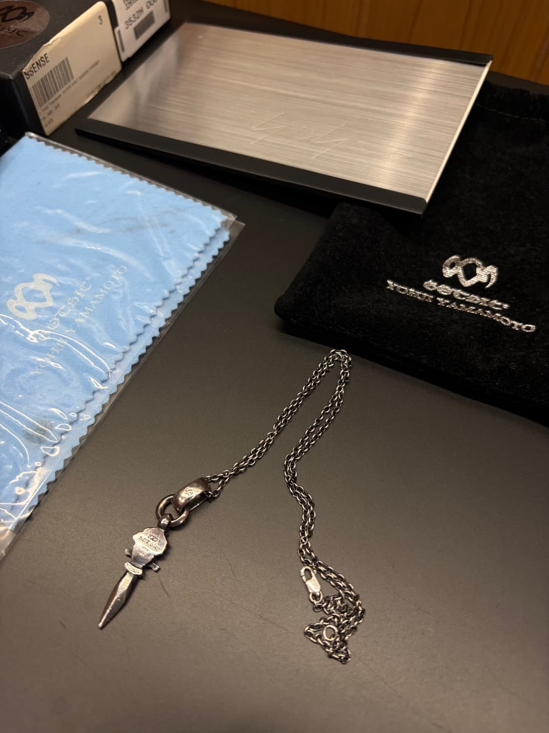 요지야마모토 울프 대거 목걸이 상품이미지5