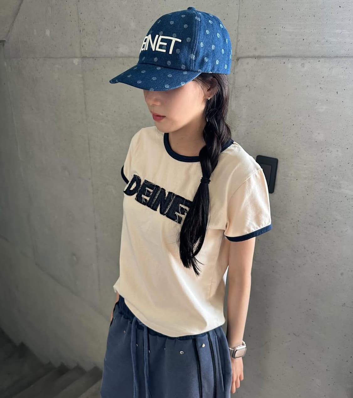 새상품) DEINET LOGO LINGER T-SHIRTS CREAM 상품이미지1