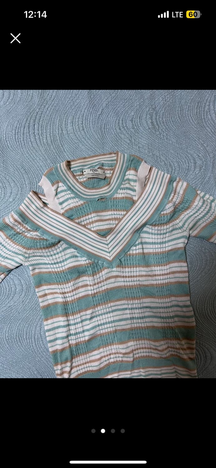 펜디 오프숄더 니트 상품이미지2