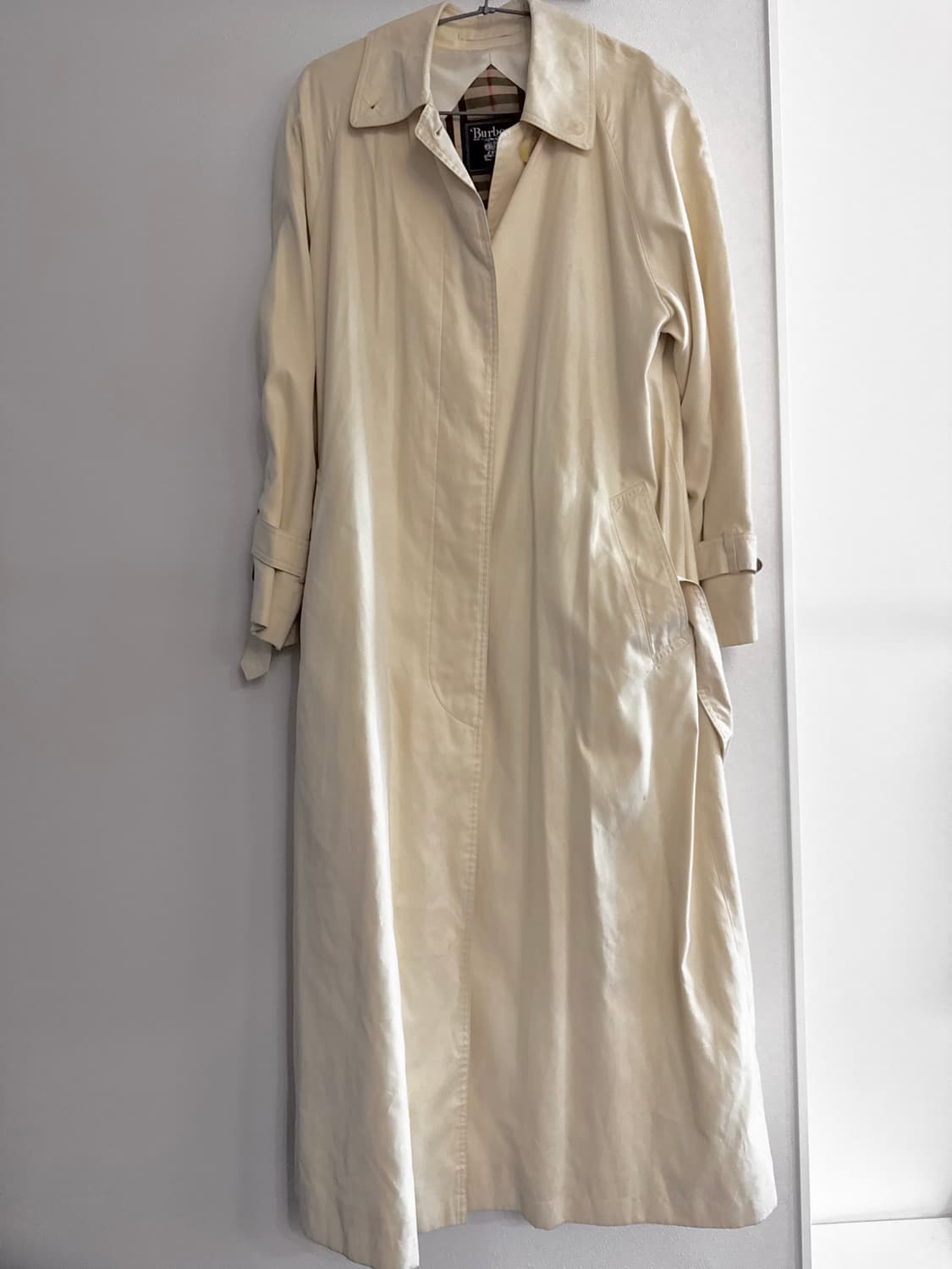 버버리 아이보리 맥시 롱 트렌치코트 상품이미지2