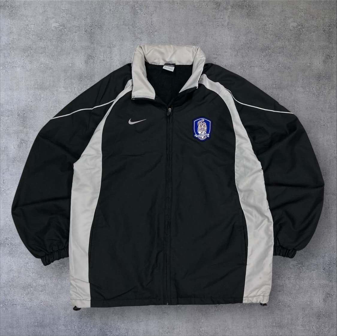 나이키 블랙 컬러 2002 대한민국 국대 바람막이 상품이미지1
