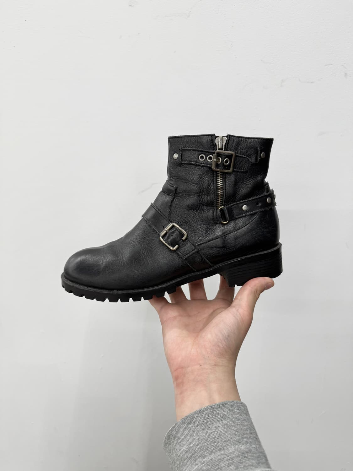 빈티지 스트랩 버클 레더 부츠 상품이미지1