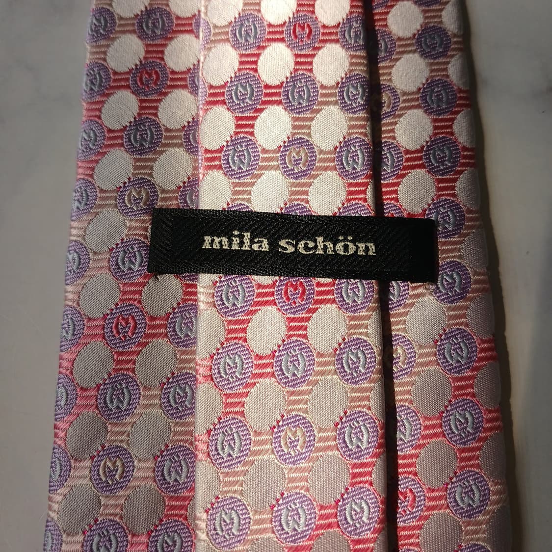 밀라숀 실크 핑크 로고 패턴 넥타이 9.5cm S~A+등급 E809
 상품이미지9