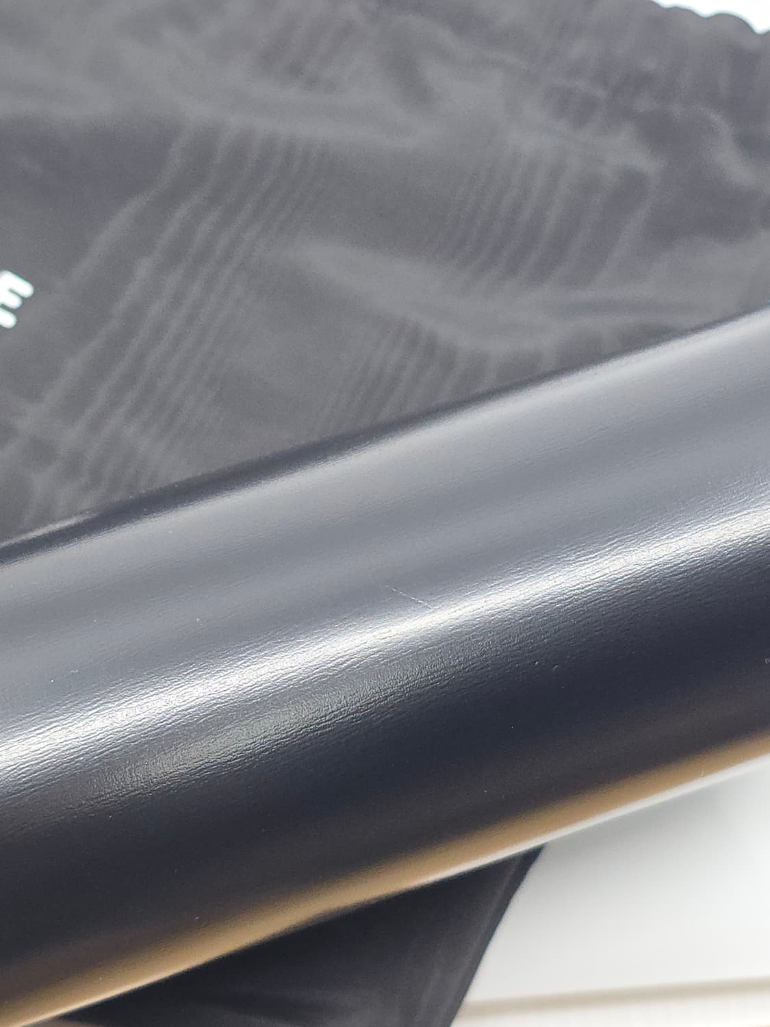 셀린느 트리옹프 샤이니 카프스킨 미디움 상품이미지9