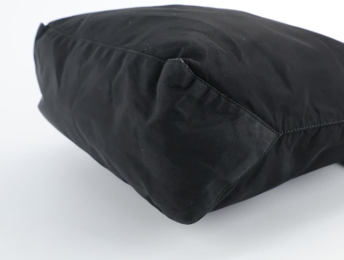 프라다 삼각로고 빅 숄더백 쇼퍼백 나일론 토트백 블랙 상품이미지6